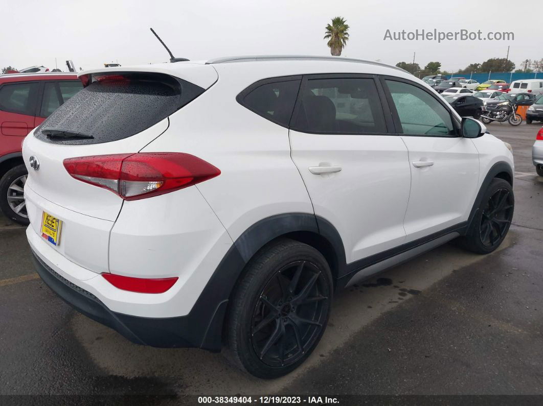 2017 Hyundai Tucson Se White vin: KM8J33A47HU269904