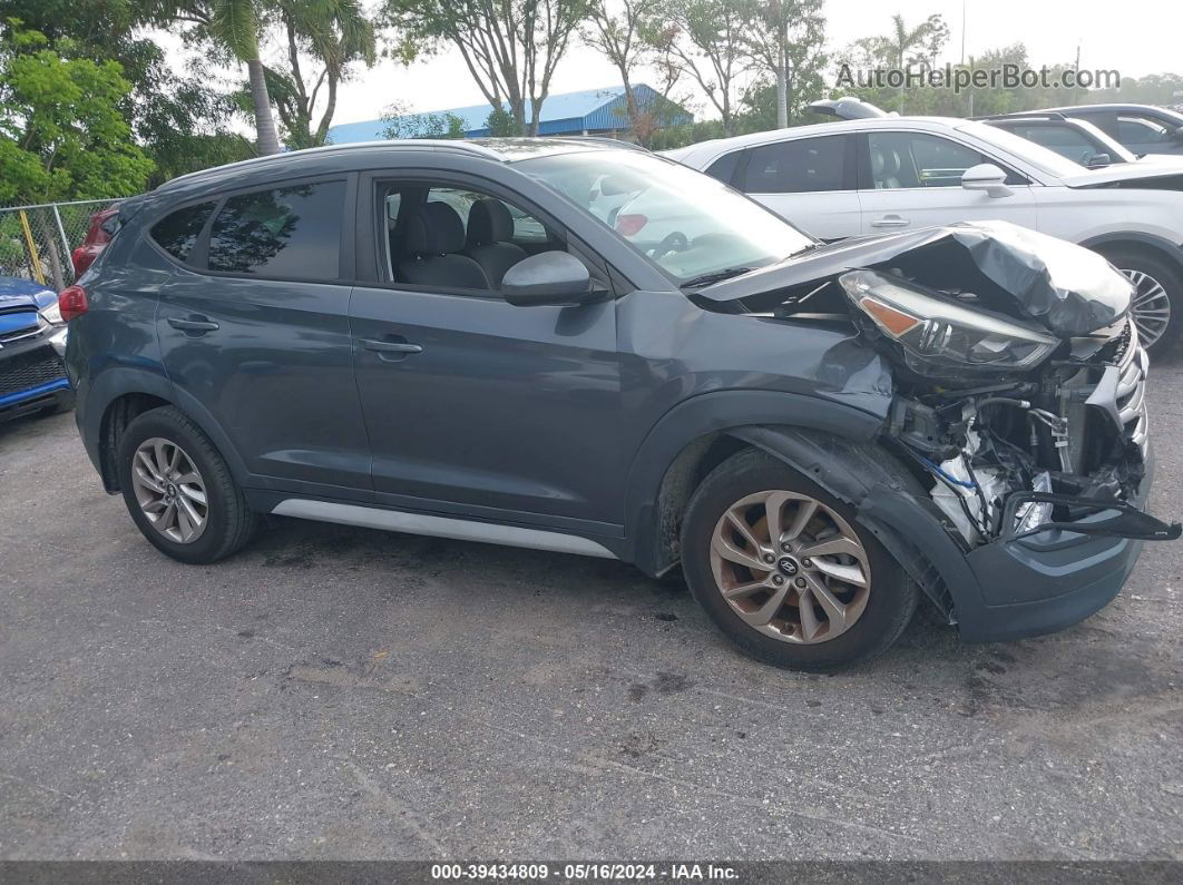 2017 Hyundai Tucson Se Gray vin: KM8J33A48HU392188