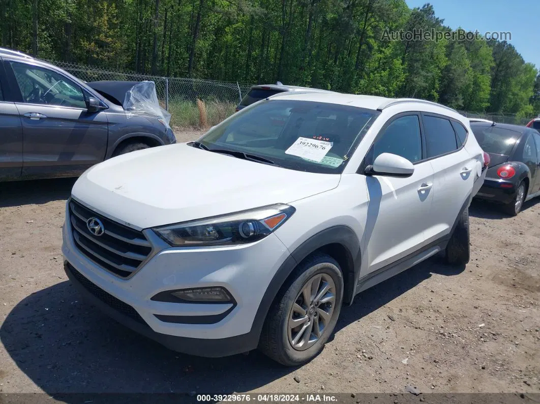 2017 Hyundai Tucson Se White vin: KM8J33A48HU505900