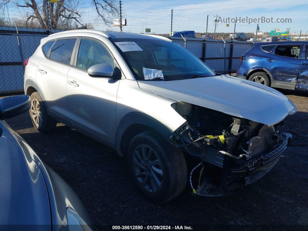 2017 Hyundai Tucson Se Silver vin: KM8J33A49HU443925