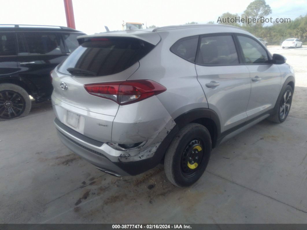 2018 Hyundai Tucson Sport Серебряный vin: KM8J33AL9JU734843