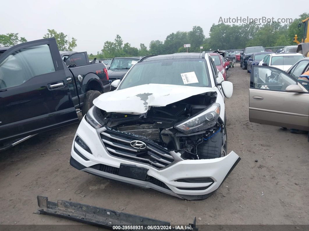 2018 Hyundai Tucson Value White vin: KM8J3CA20JU627350