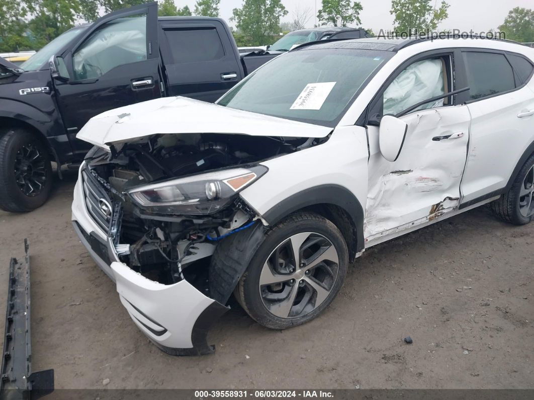 2018 Hyundai Tucson Value White vin: KM8J3CA20JU627350