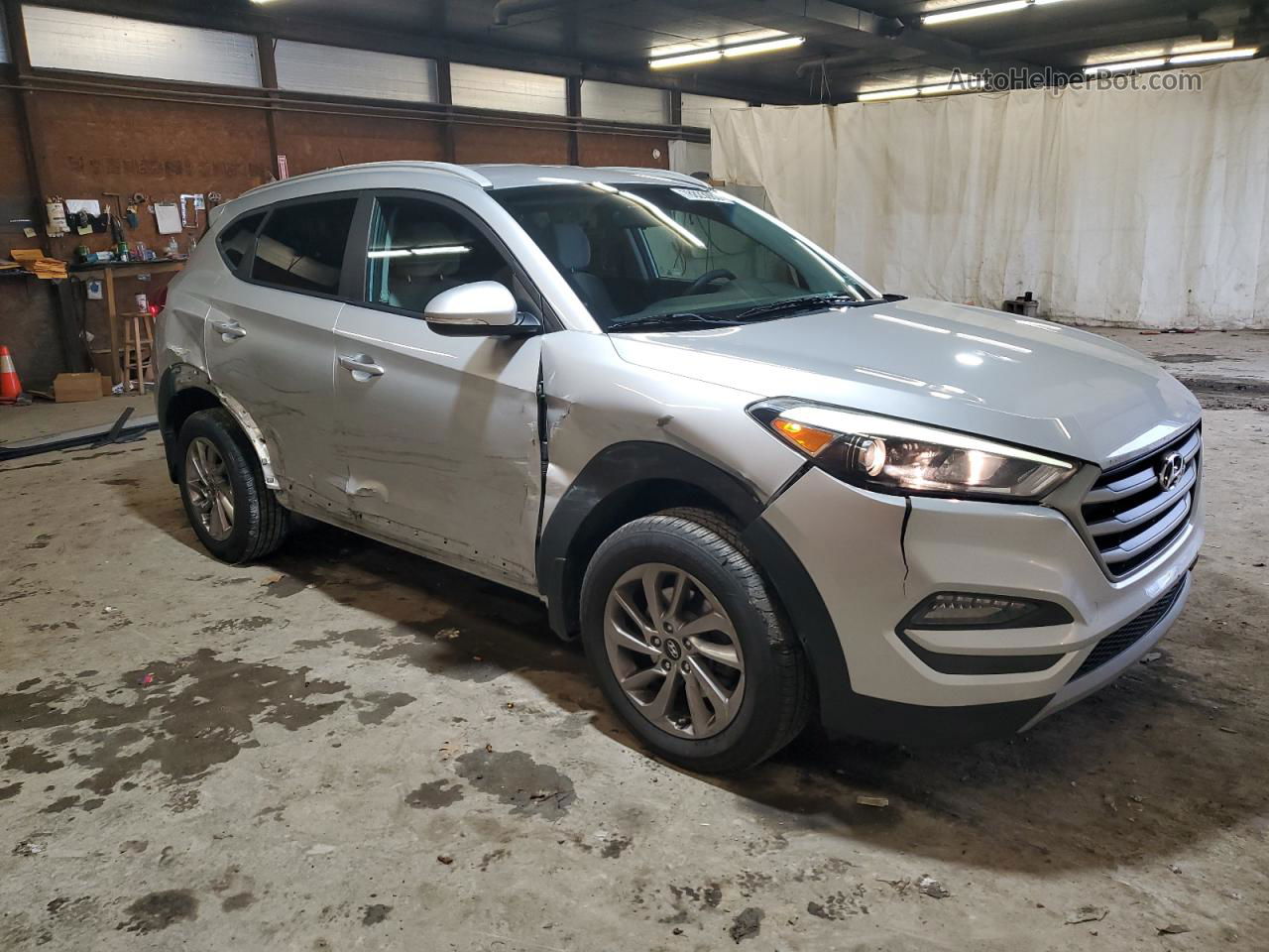 2017 Hyundai Tucson Limited Silver vin: KM8J3CA21HU383850