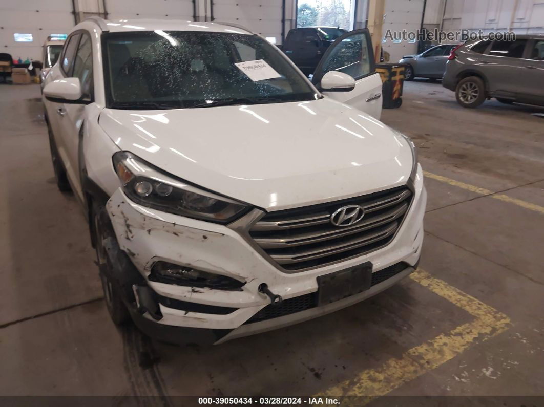 2017 Hyundai Tucson Limited Белый vin: KM8J3CA23HU282776