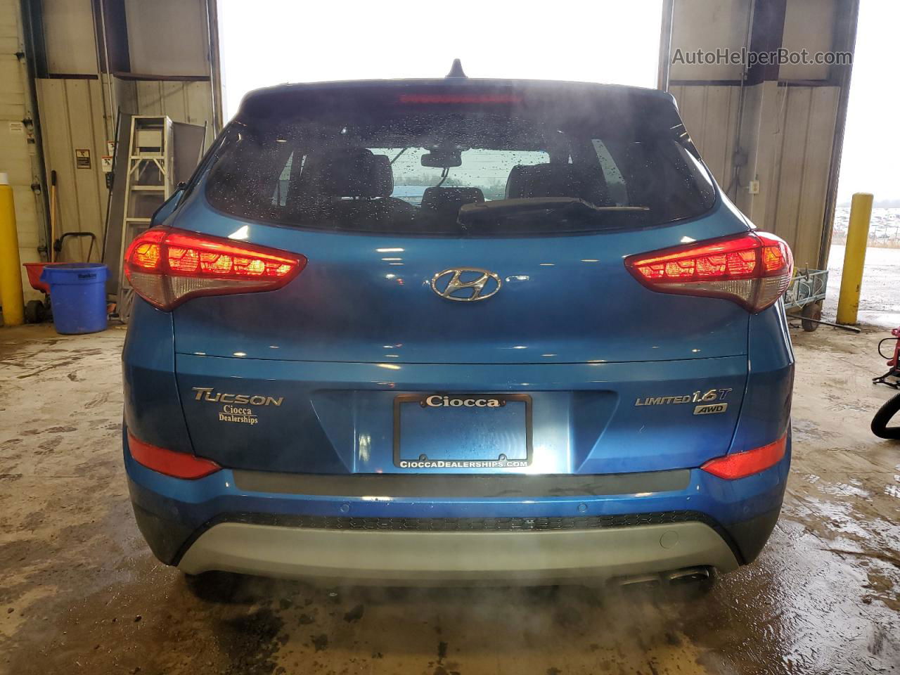 2018 Hyundai Tucson Value Синий vin: KM8J3CA23JU790476