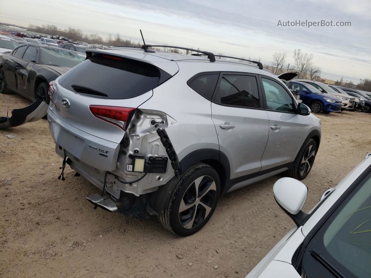 2017 Hyundai Tucson Limited Silver vin: KM8J3CA24HU447721