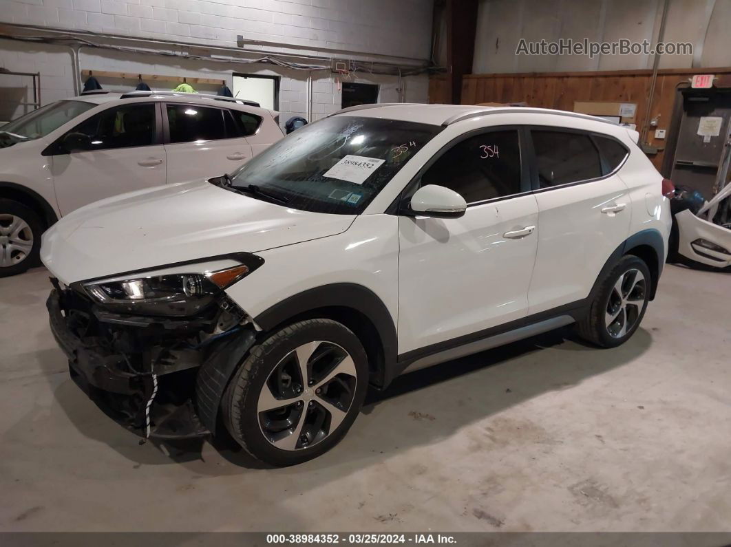 2017 Hyundai Tucson Sport White vin: KM8J3CA25HU296243