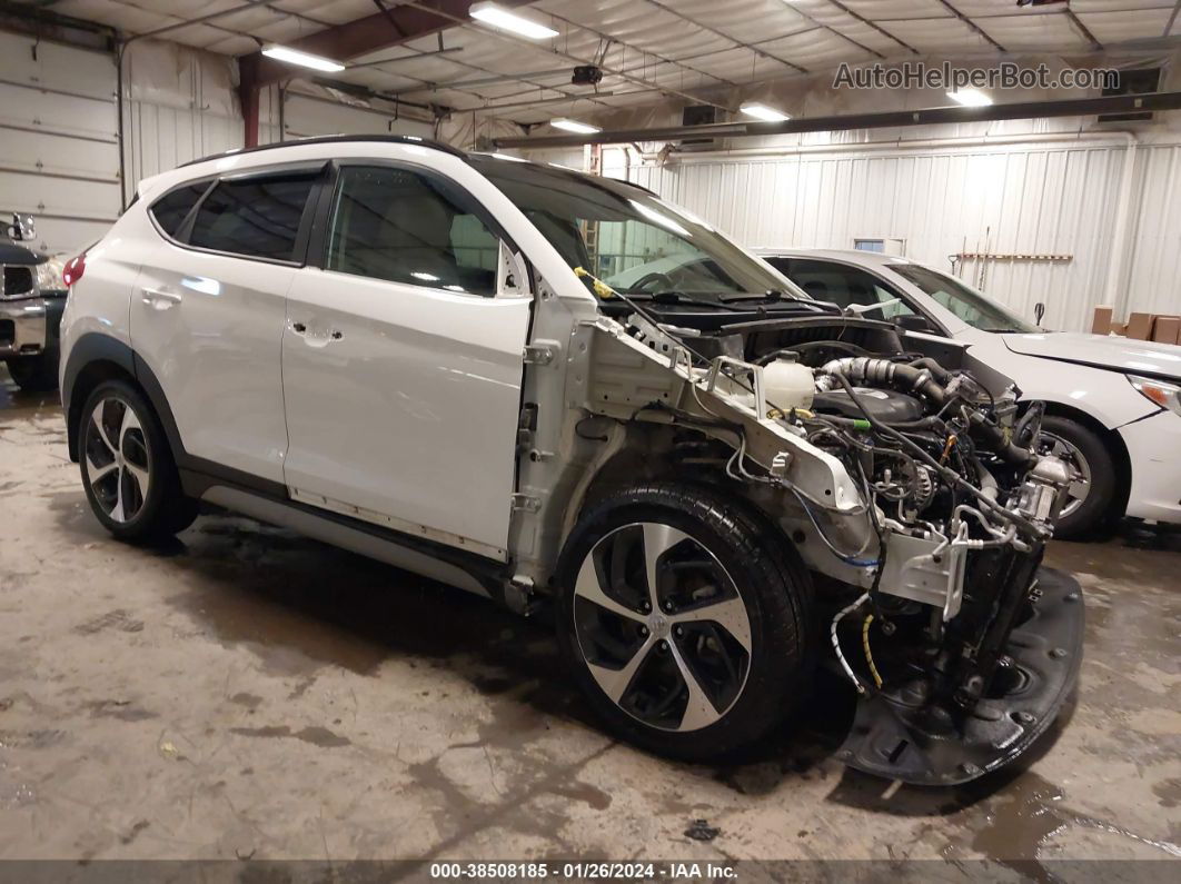 2018 Hyundai Tucson Value White vin: KM8J3CA25JU754353