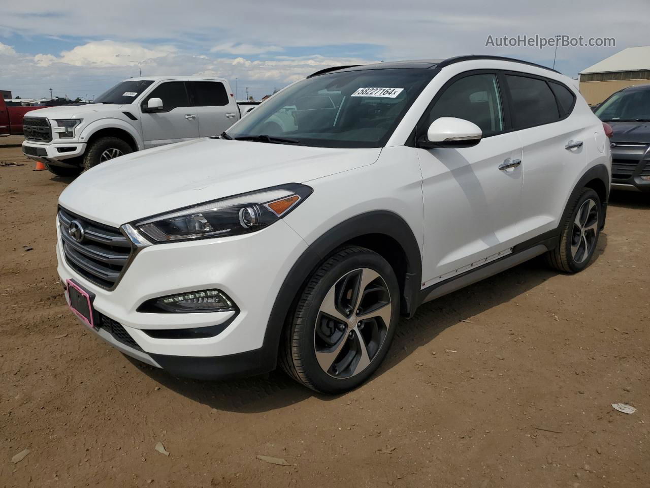 2017 Hyundai Tucson Limited White vin: KM8J3CA27HU274843