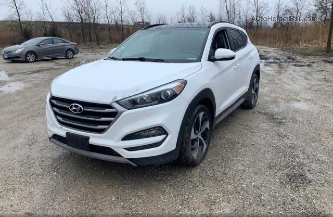 2018 Hyundai Tucson Value White vin: KM8J3CA27JU690204