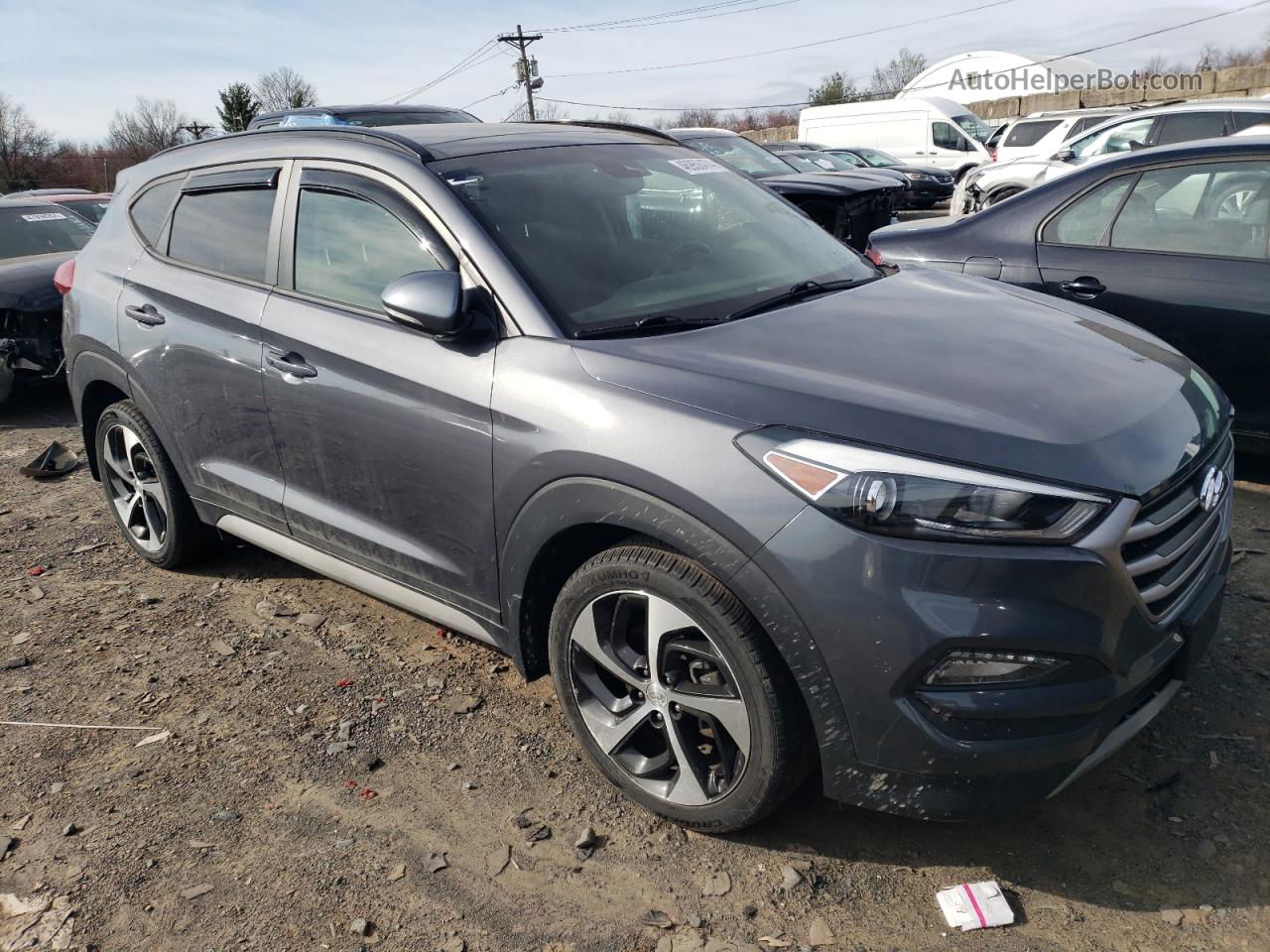 2018 Hyundai Tucson Value Gray vin: KM8J3CA27JU781781