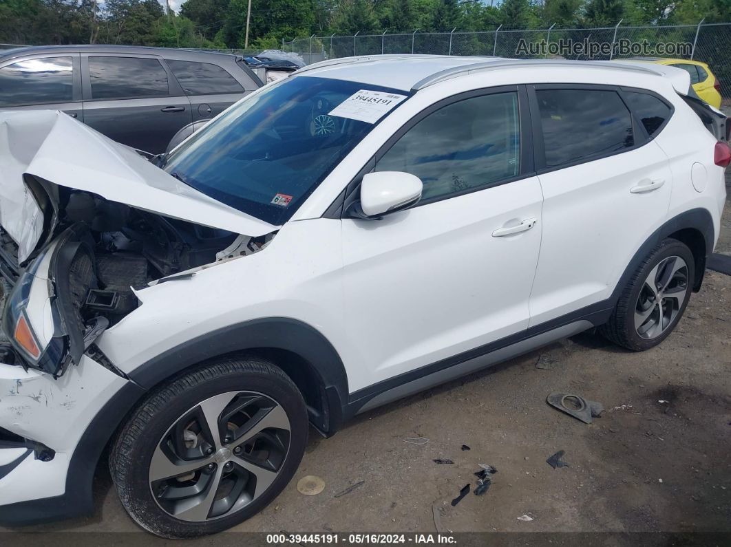 2017 Hyundai Tucson Sport White vin: KM8J3CA29HU295077