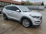 2017 Hyundai Tucson Limited Серебряный vin: KM8J3CA40HU365468