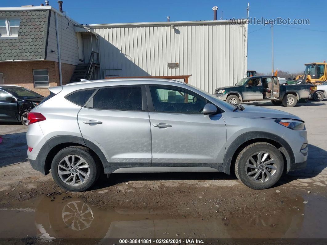 2018 Hyundai Tucson Sel Plus Серебряный vin: KM8J3CA40JU763916