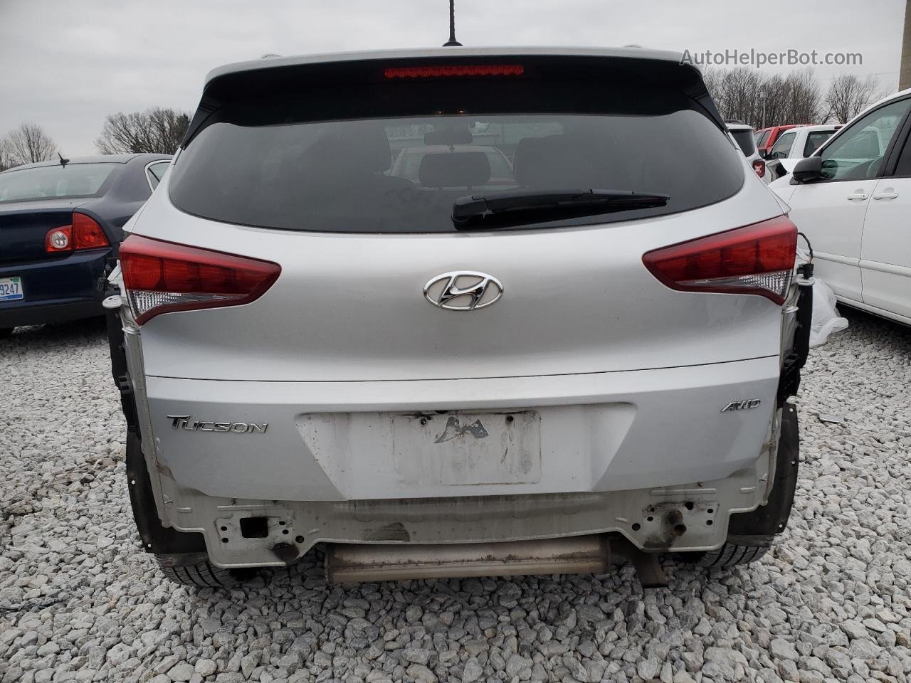 2017 Hyundai Tucson Limited Серебряный vin: KM8J3CA41HU400535