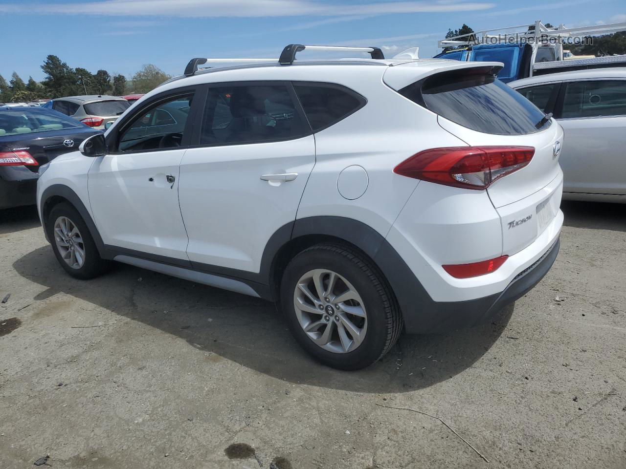 2018 Hyundai Tucson Sel White vin: KM8J3CA41JU690801