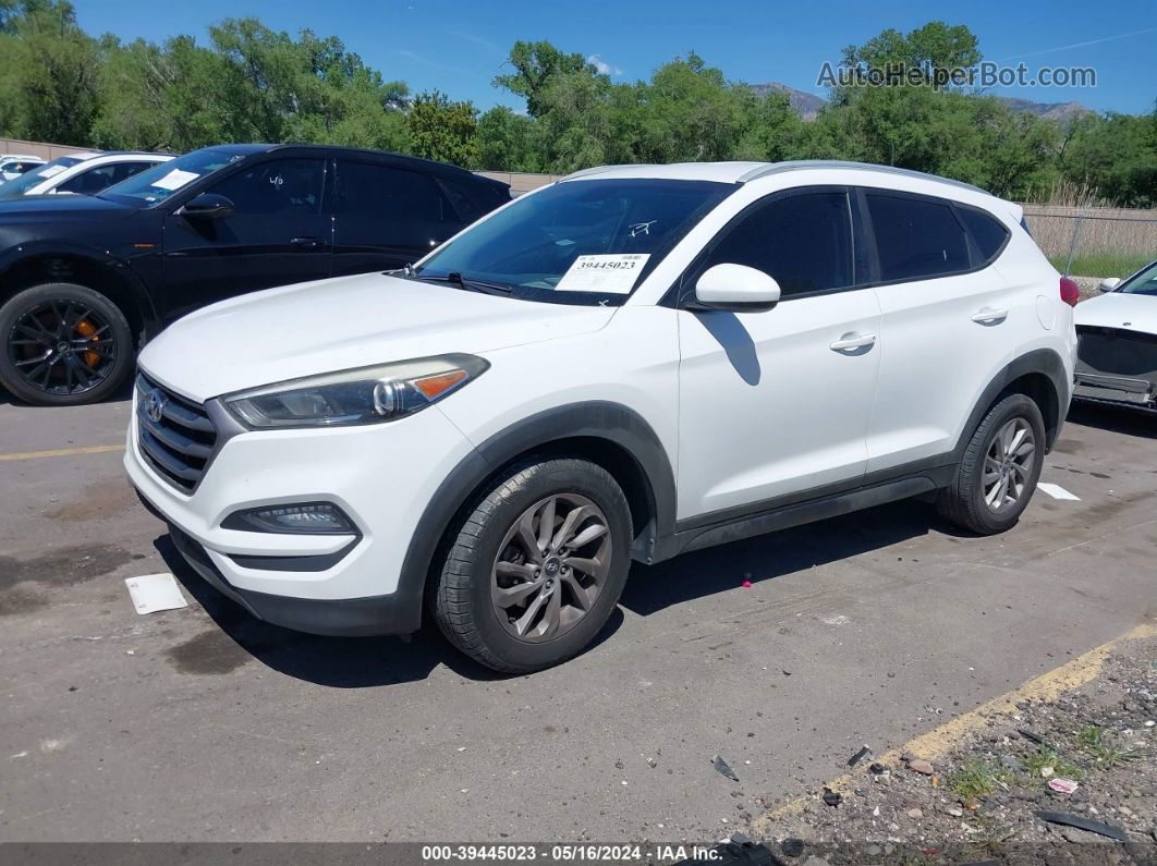 2016 Hyundai Tucson Se White vin: KM8J3CA42GU084156