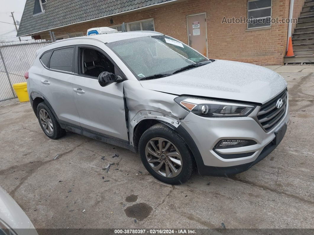 2016 Hyundai Tucson Se Silver vin: KM8J3CA42GU143738