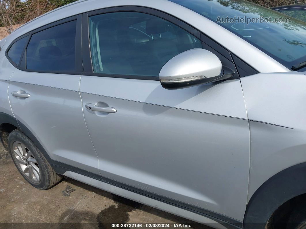 2017 Hyundai Tucson Se Plus Silver vin: KM8J3CA42HU437920