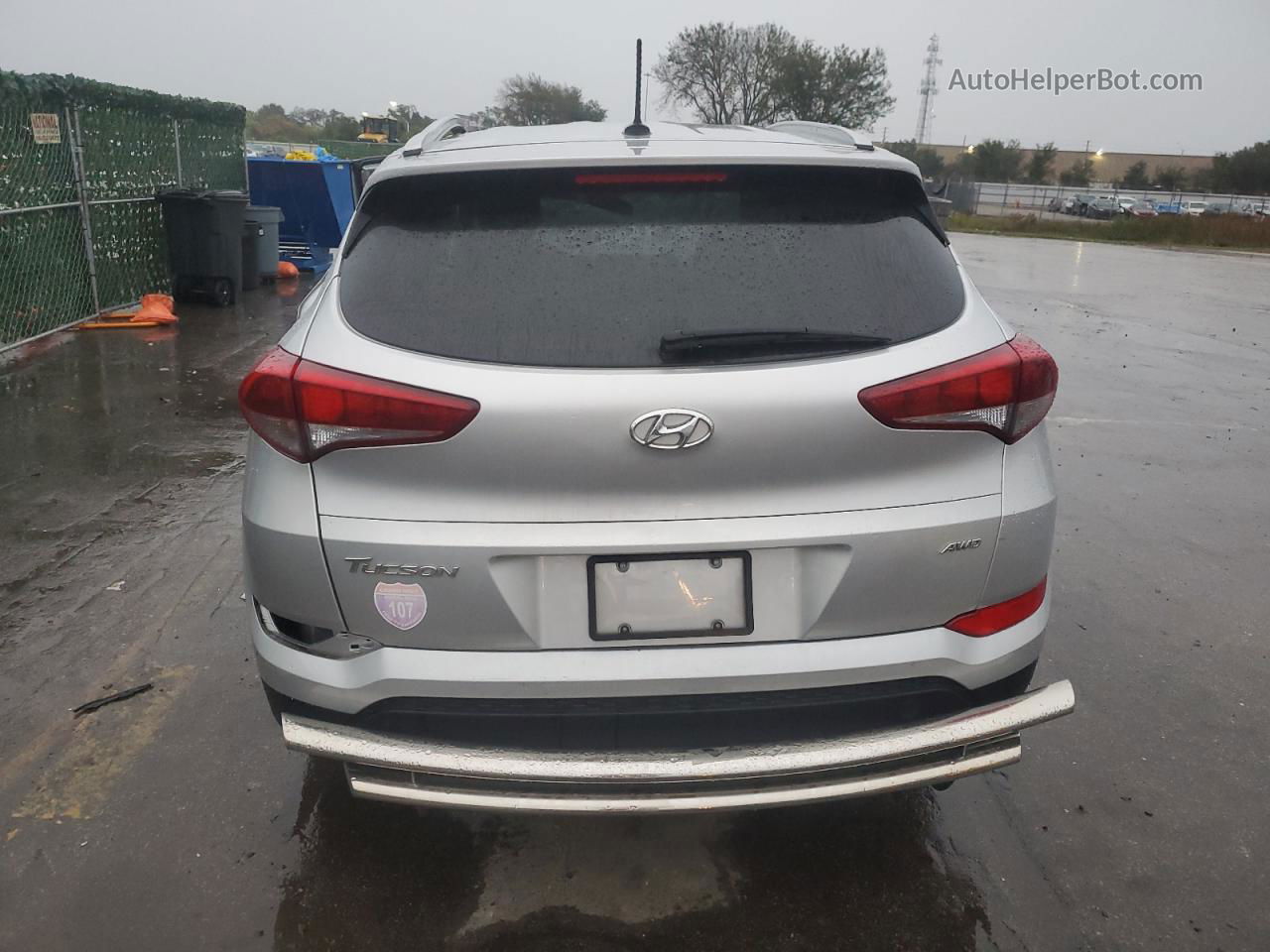 2017 Hyundai Tucson Limited Серебряный vin: KM8J3CA43HU320668