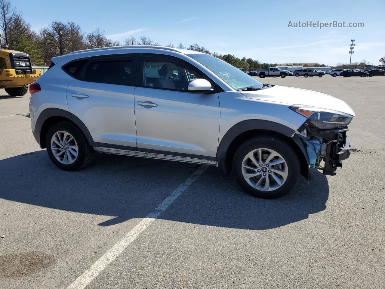 2016 Hyundai Tucson Limited Silver vin: KM8J3CA44GU067942