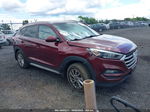 2017 Hyundai Tucson Se Красный vin: KM8J3CA44HU472393