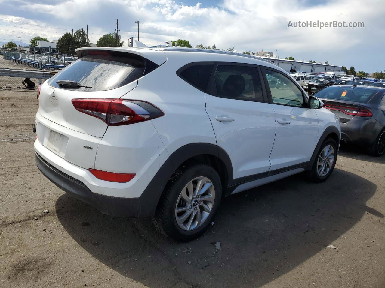 2018 Hyundai Tucson Sel White vin: KM8J3CA44JU764096