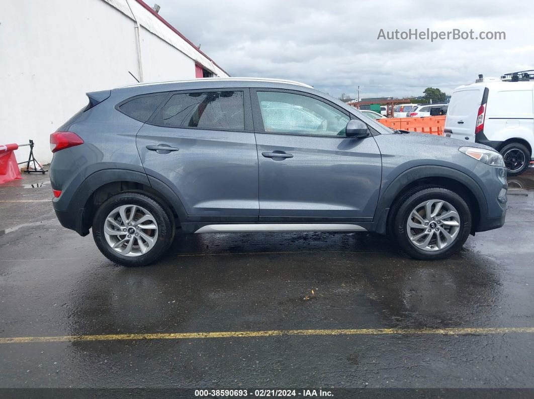 2017 Hyundai Tucson Se Gray vin: KM8J3CA45HU301796