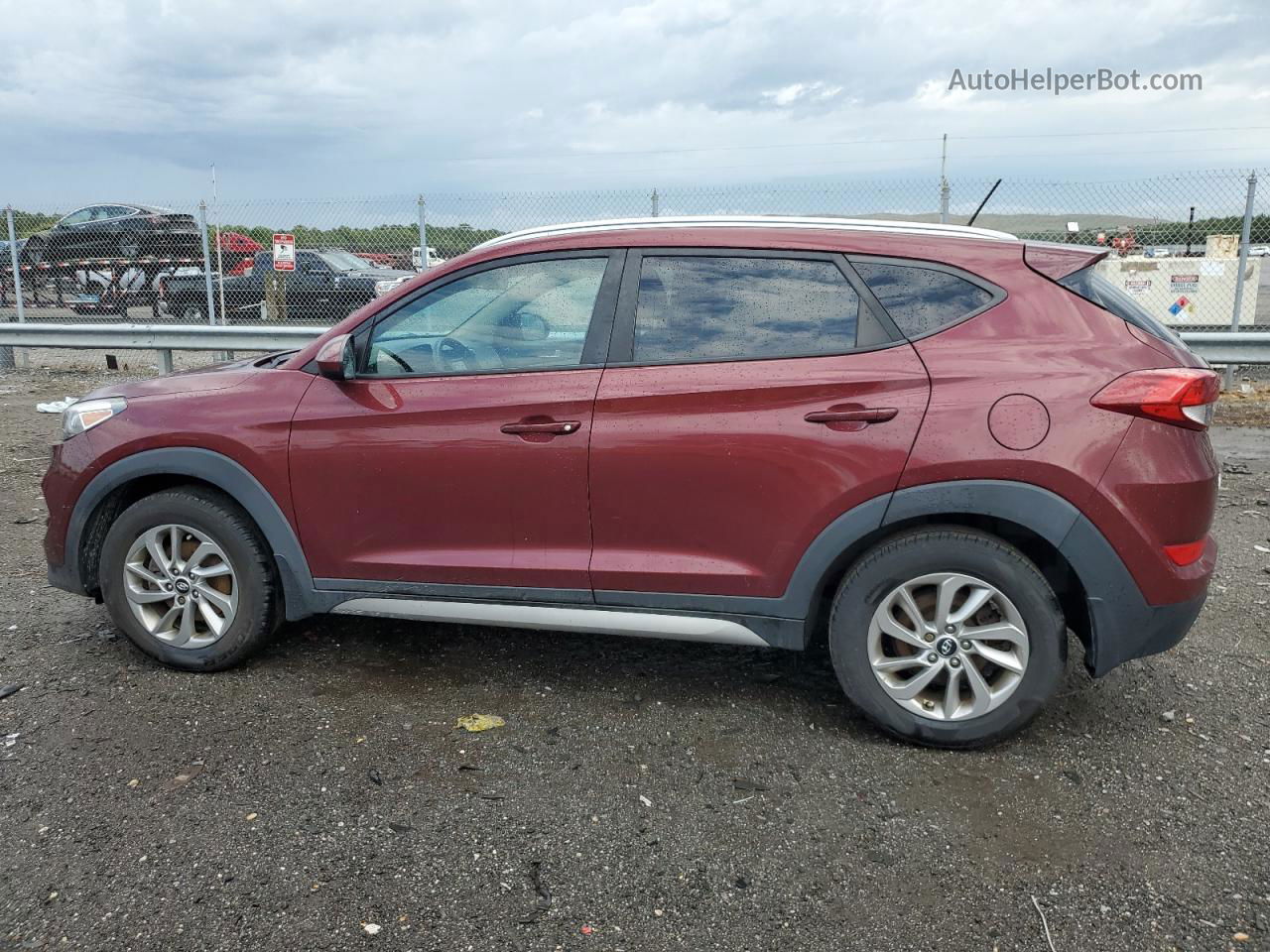 2017 Hyundai Tucson Limited Maroon vin: KM8J3CA45HU312989