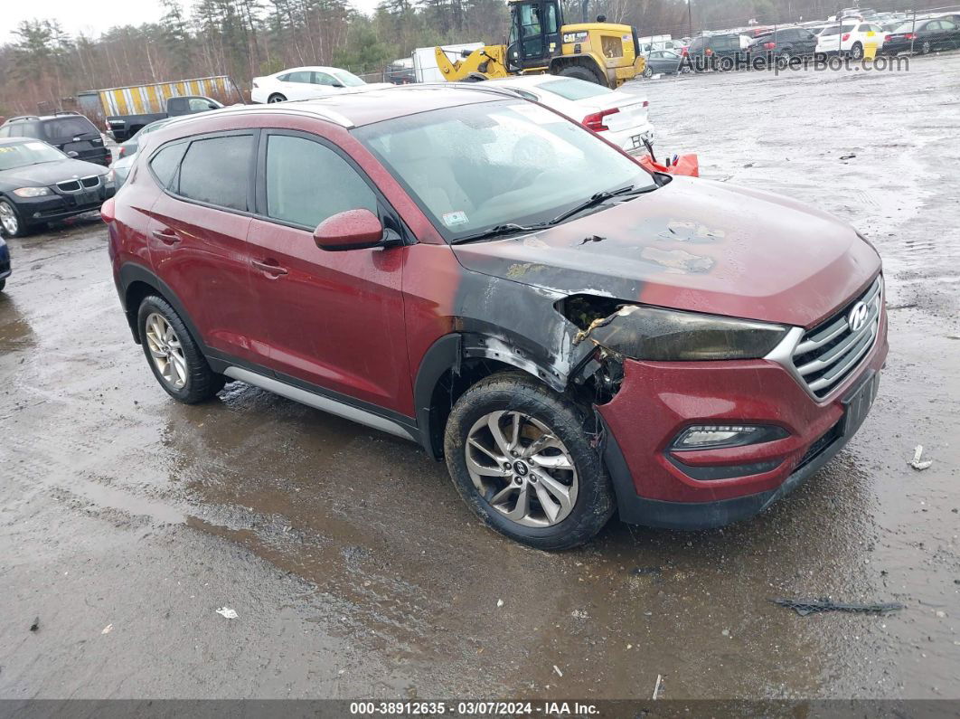 2017 Hyundai Tucson Se Красный vin: KM8J3CA45HU317481