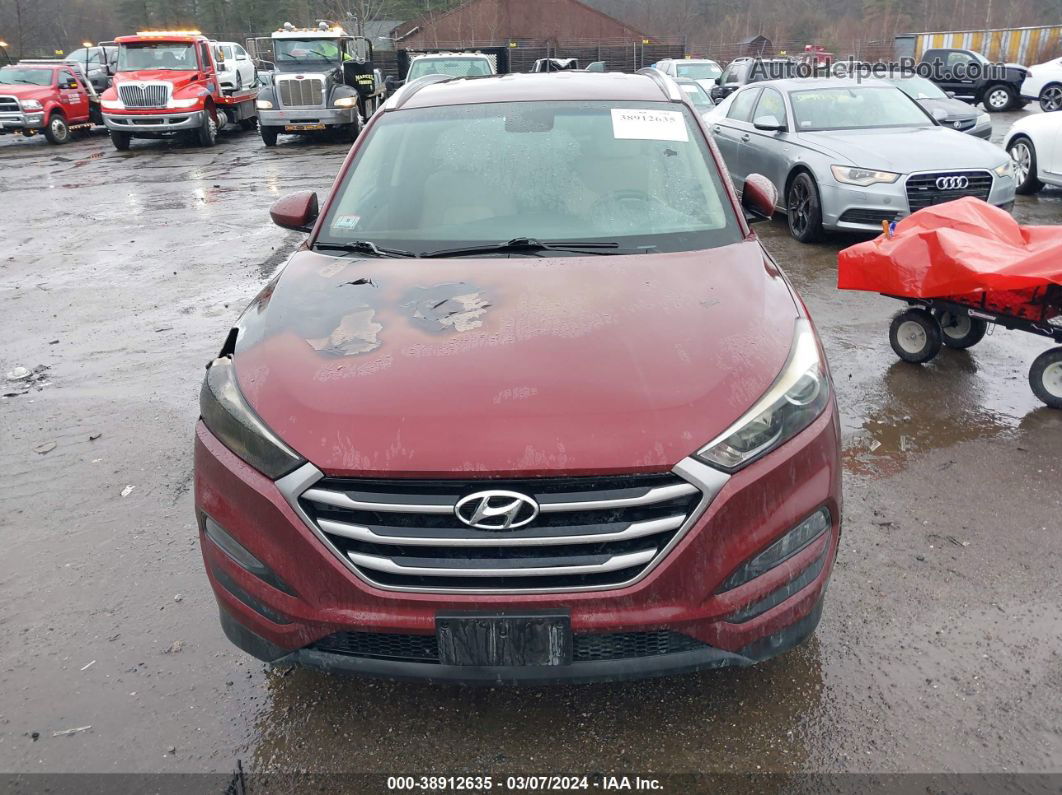 2017 Hyundai Tucson Se Красный vin: KM8J3CA45HU317481