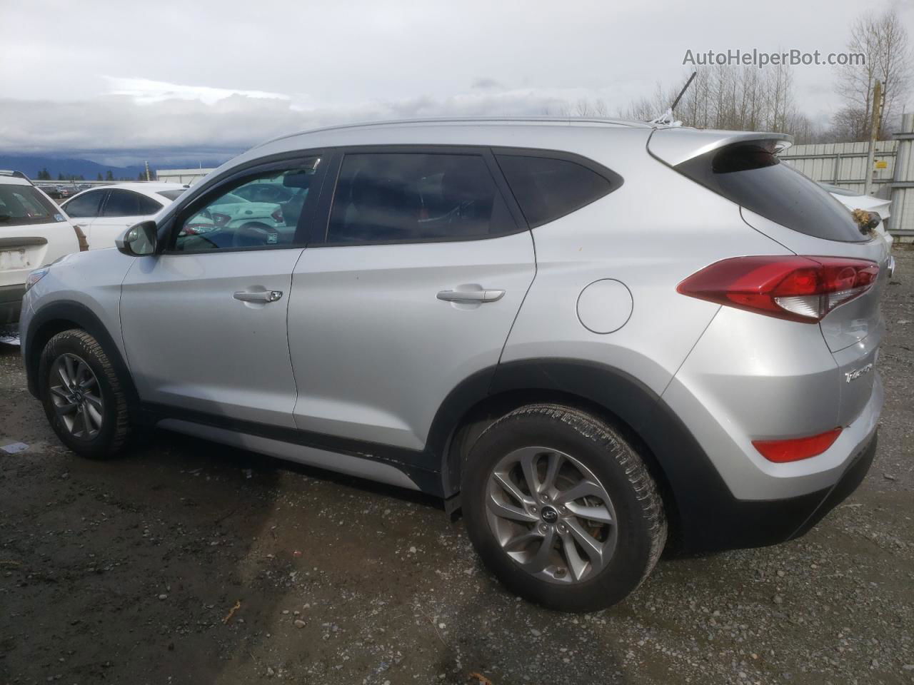 2017 Hyundai Tucson Limited Silver vin: KM8J3CA47HU595749