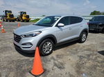 2016 Hyundai Tucson Limited Серебряный vin: KM8J3CA48GU116804