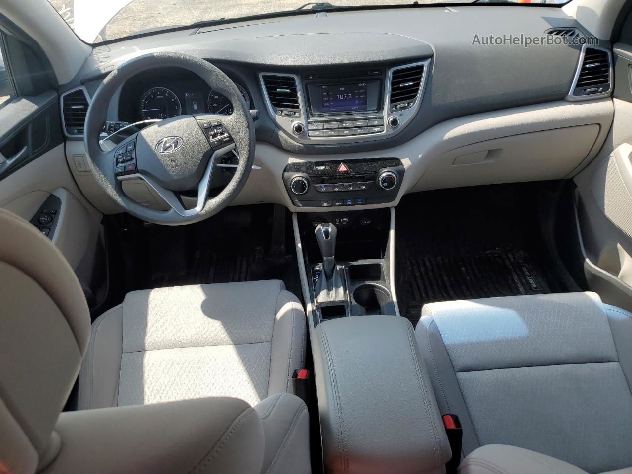 2016 Hyundai Tucson Limited Серебряный vin: KM8J3CA48GU116804