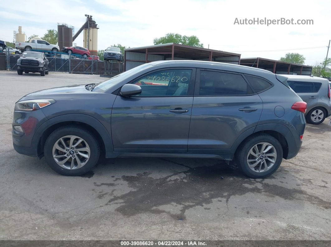 2016 Hyundai Tucson Se Gray vin: KM8J3CA48GU157837