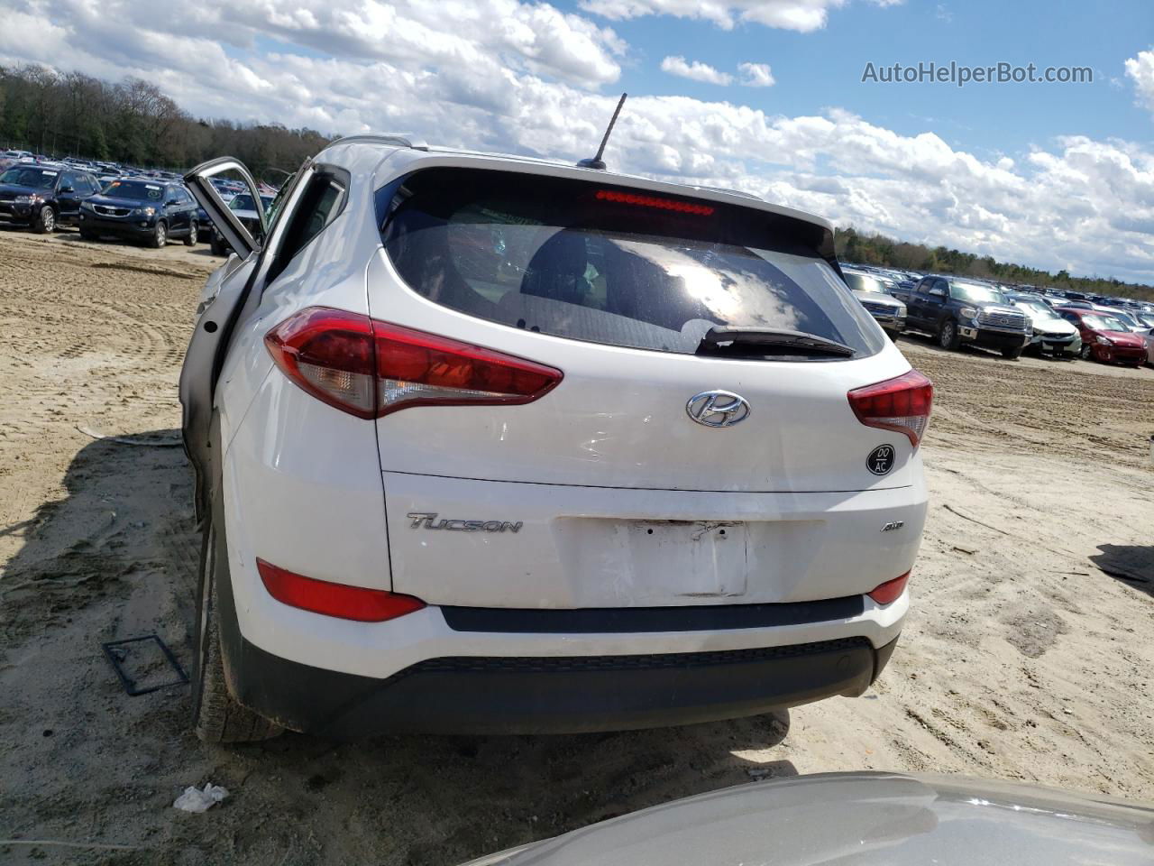 2017 Hyundai Tucson Limited White vin: KM8J3CA48HU428042