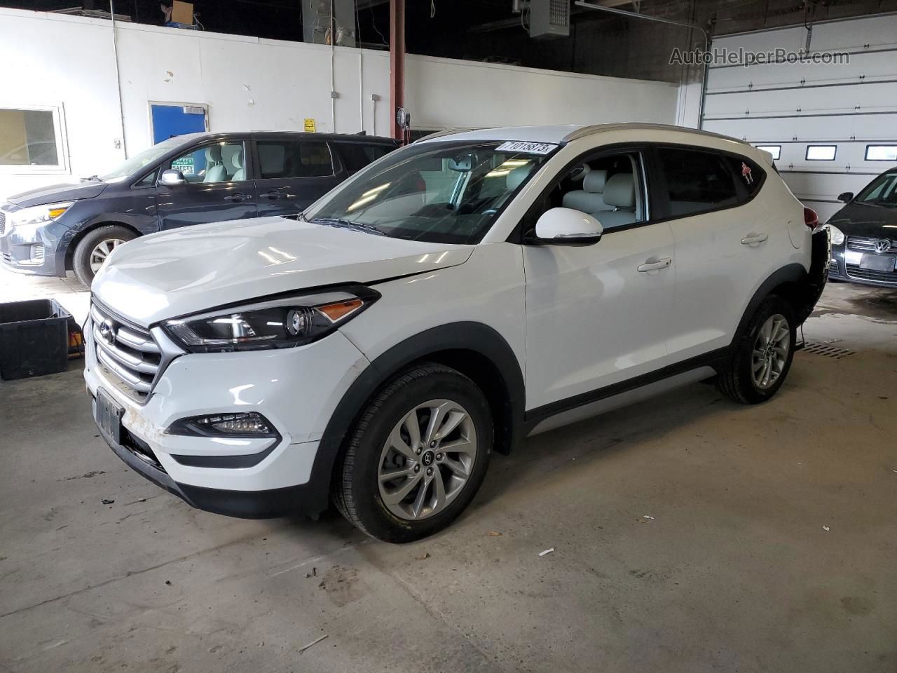 2017 Hyundai Tucson Limited Белый vin: KM8J3CA48HU430972