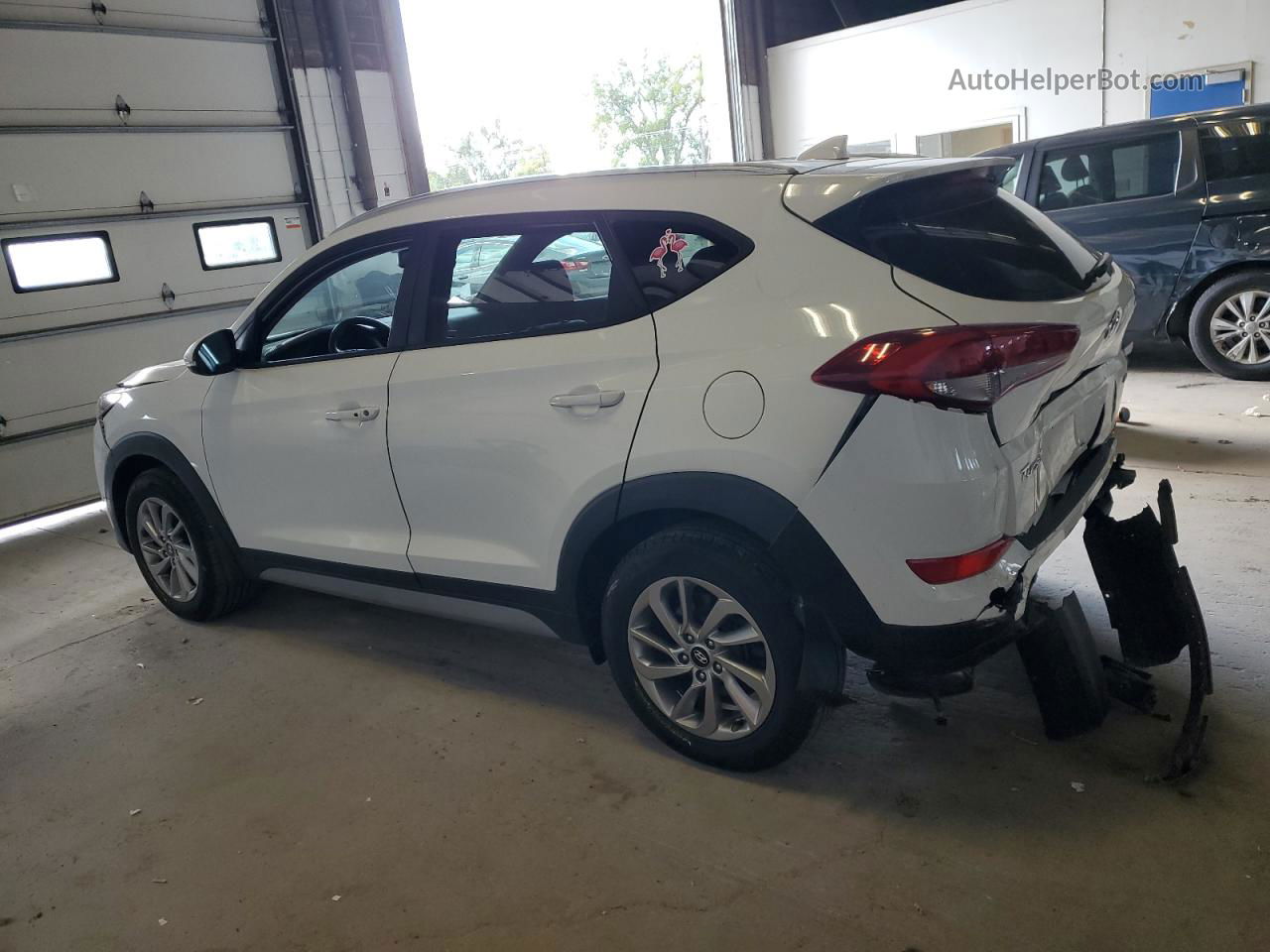 2017 Hyundai Tucson Limited Белый vin: KM8J3CA48HU430972