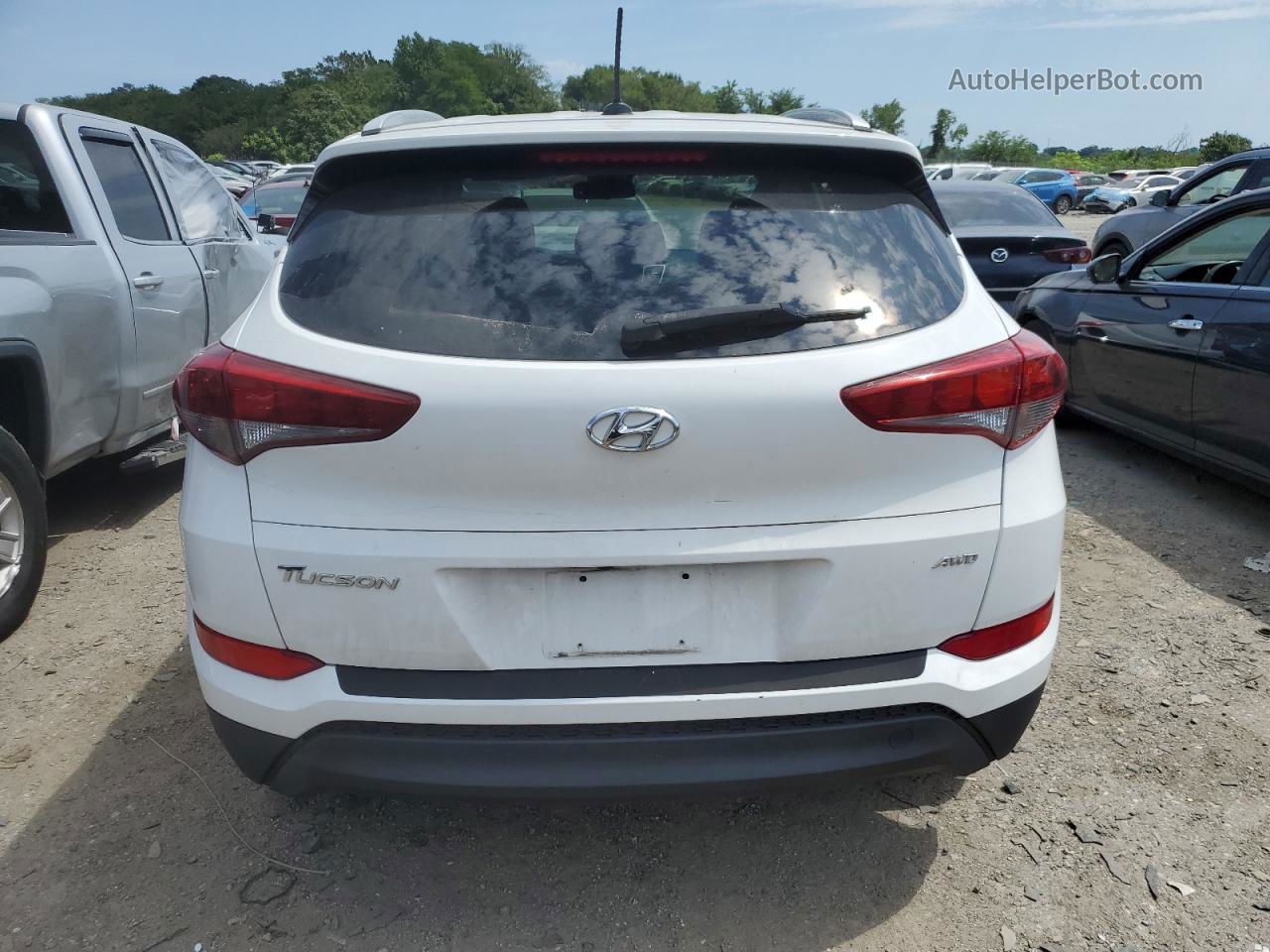 2017 Hyundai Tucson Limited Белый vin: KM8J3CA48HU554708