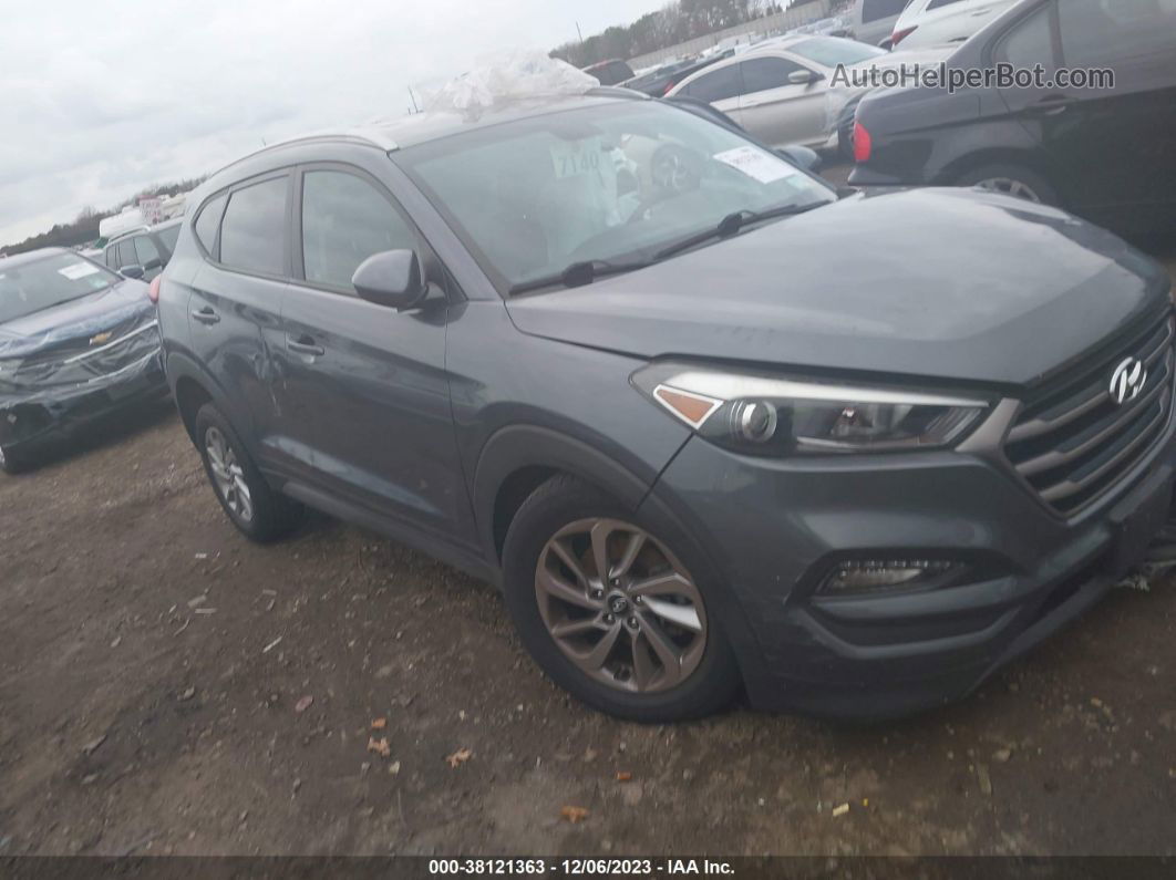 2016 Hyundai Tucson Se Gray vin: KM8J3CA49GU143963