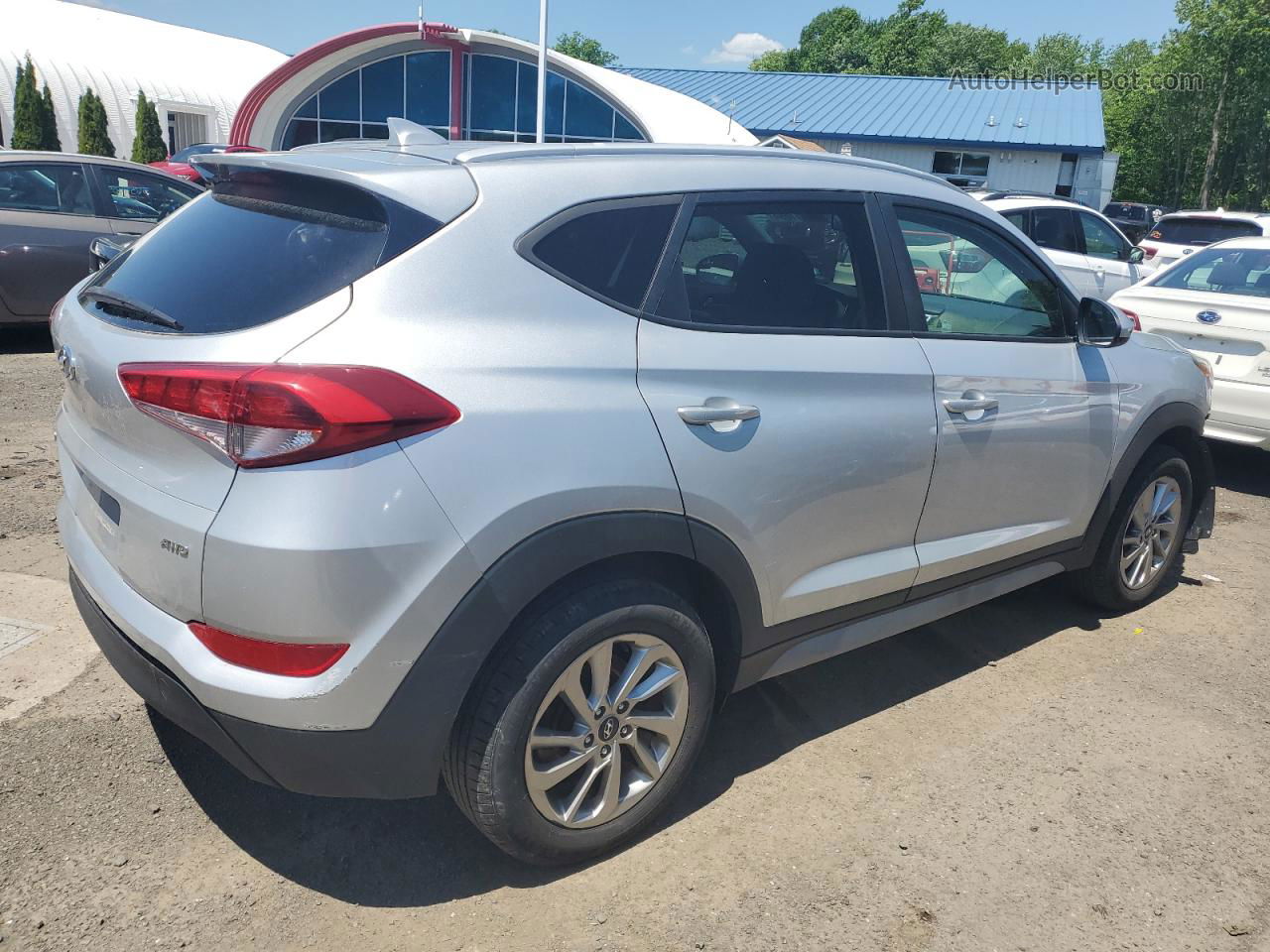 2018 Hyundai Tucson Sel Silver vin: KM8J3CA49JU765051