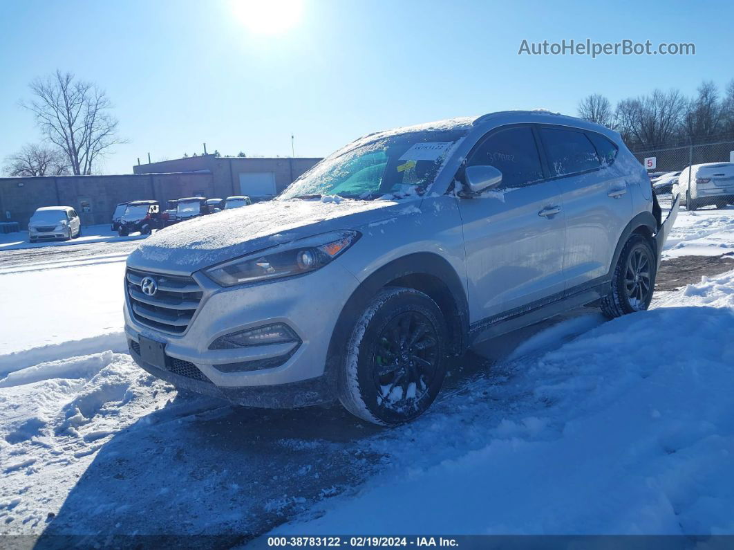 2017 Hyundai Tucson Se Plus Silver vin: KM8J3CA4XHU464623