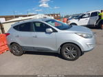 2014 Hyundai Tucson Se Серебряный vin: KM8JUCAGXEU853605