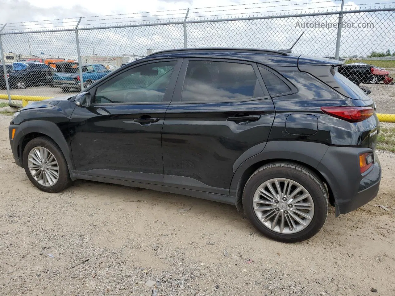 2021 Hyundai Kona Sel Black vin: KM8K22AA6MU698419