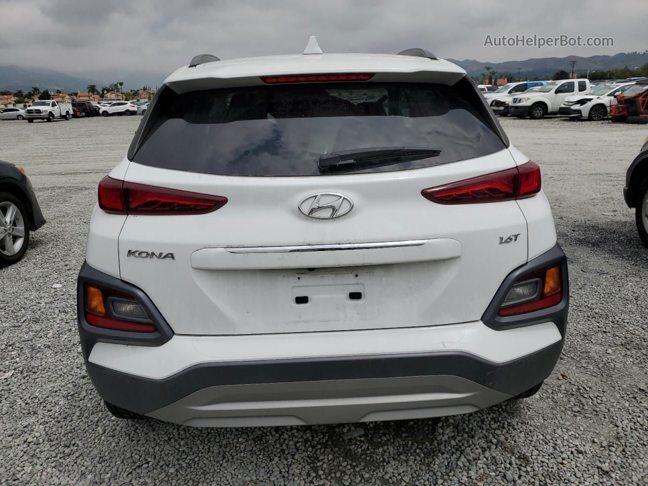 2021 Hyundai Kona Limited Белый vin: KM8K33A56MU714723