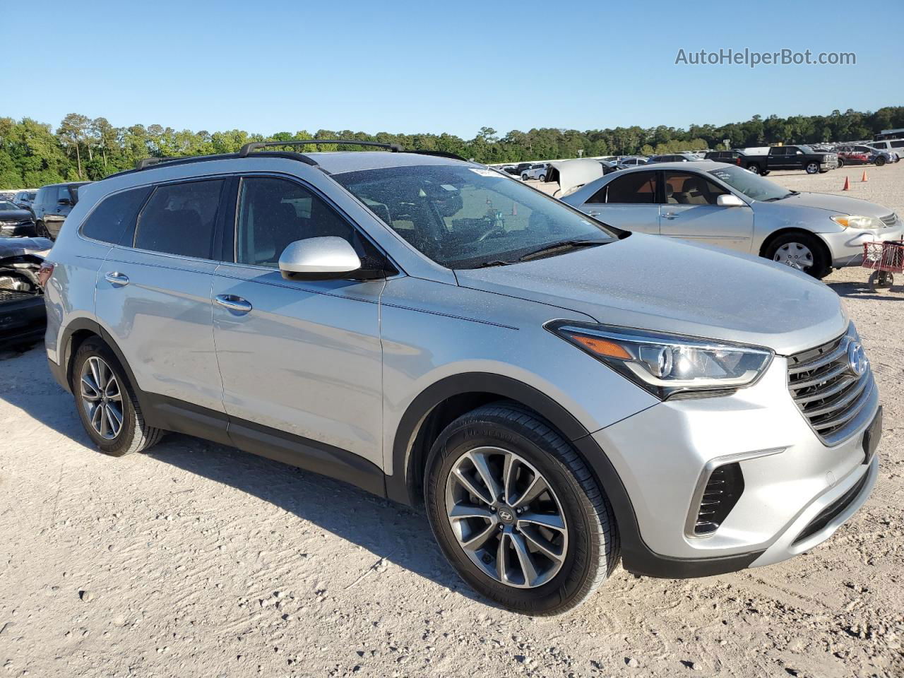 2018 Hyundai Santa Fe Se Silver vin: KM8SM4HF0JU290906