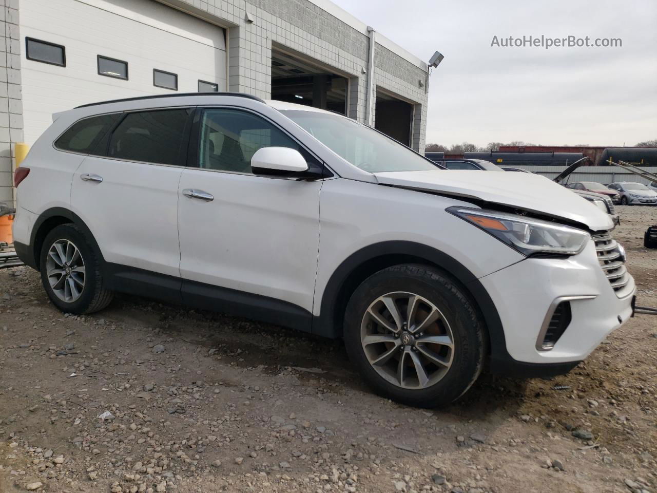 2018 Hyundai Santa Fe Se White vin: KM8SMDHF2JU265117