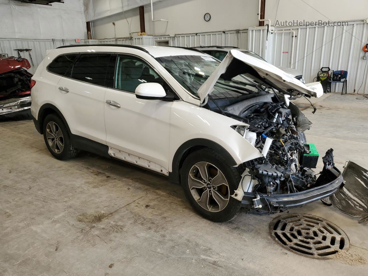 2015 Hyundai Santa Fe Gls White vin: KM8SMDHF8FU090346