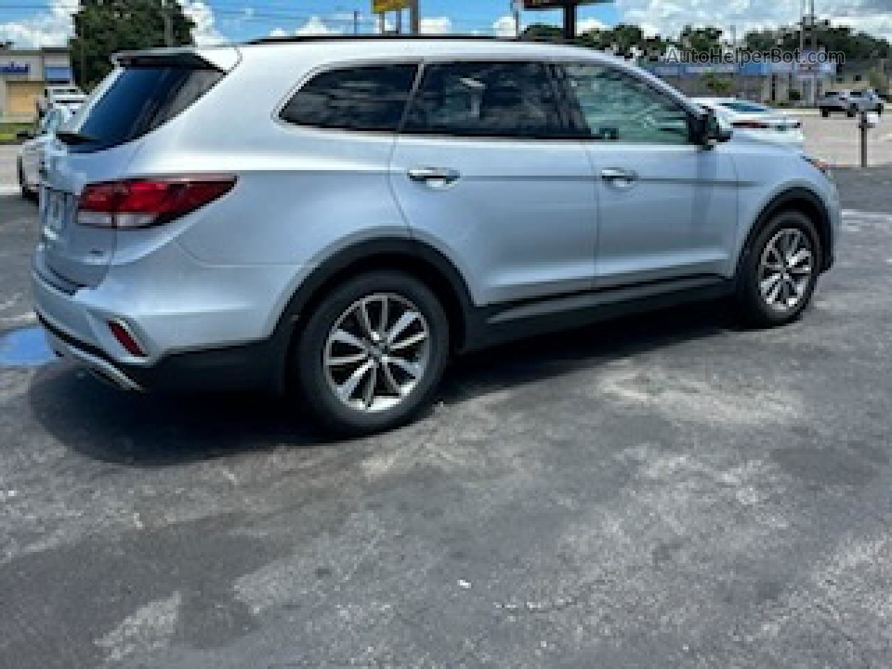 2018 Hyundai Santa Fe Se Серебряный vin: KM8SMDHF8JU262464